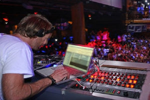 Richie Hawtin Live Classics & Techno Audio & Video DJ-Sets 128GB USB SPECIAL Compilation (1989 - 2023)