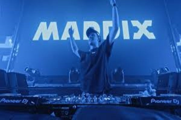 Maddix Live Funky & Hard Techno DJ-Sets Compilation (2023 - 2025)