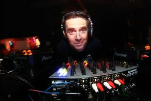 Nick Warren Live Classics & Progressive House Audio & Video DJ-Sets 128GB USB SPECIAL Compilation (1993 - 2023)