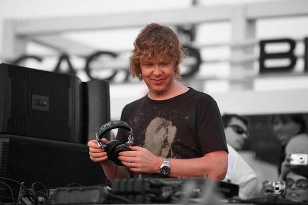 Complete John Digweed Transitions Shows DJ-Sets Compilation (2021)