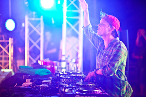 Avicii Live Electro House Audio & Video DJ-Sets SPECIAL COMPILATION (2009 - 2019)