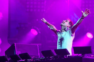 Armin Van Buuren Live Trance & Progressive Live DJ-Sets Compilation (2012 - 2017)